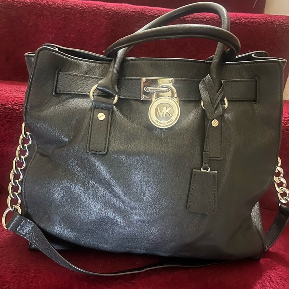Michael Kors Hamilton Large Tote - Picture 3 of 3